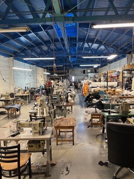 More Photos Of 3638 Fruitland Ave, Maywood Industrial For Sale