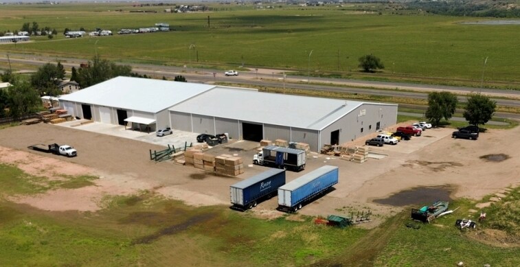 More Photos Of 10701 W US Highway 60, Canyon Warehouse For Sale