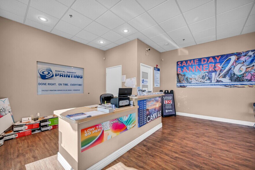 More Photos Of 159 N Gibson Rd, Henderson Warehouse For Sale