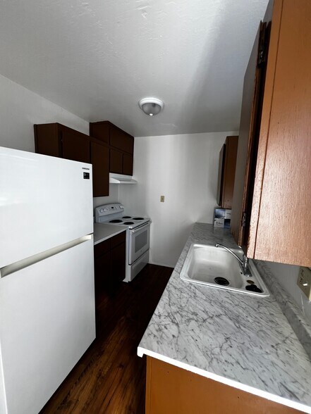 More Photos Of 7111 Marsh Way, Cotati Apartments For Sale