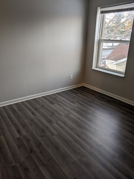 More Photos Of 70190 N Main St, Richmond Multifamily For Sale