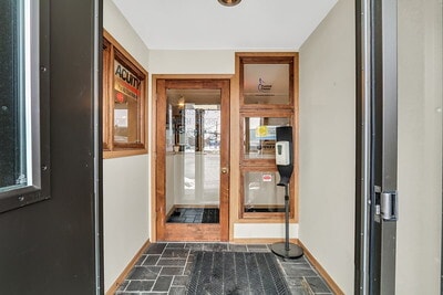 More Photos Of 1400 Sunset Ave, Waukegan Medical For Sale