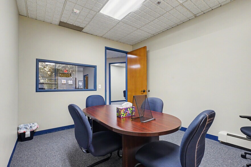 More Photos Of 835 Mason St, Dearborn Office For Lease