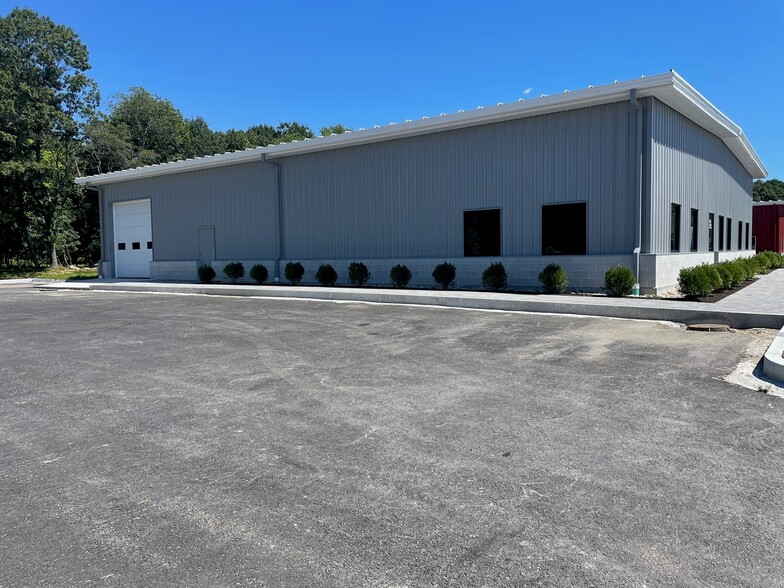 More Photos Of 66 Airport Blvd, Marlborough Manufacturing For Sale