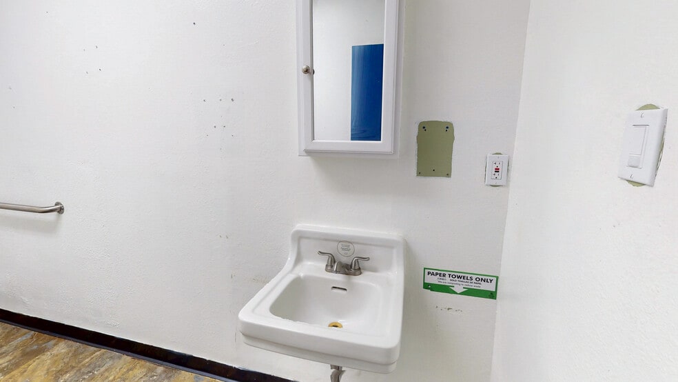More Photos Of 1001-1019 Camelia St, Berkeley Storefront Retail Office For Lease