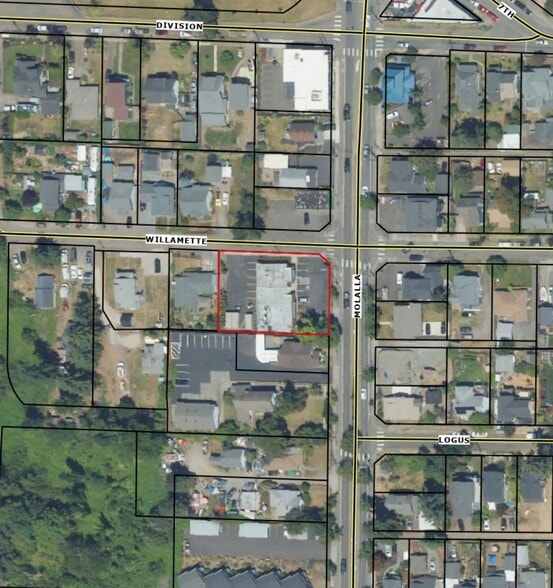More Photos Of 124 Molalla Ave, Oregon City Freestanding For Lease