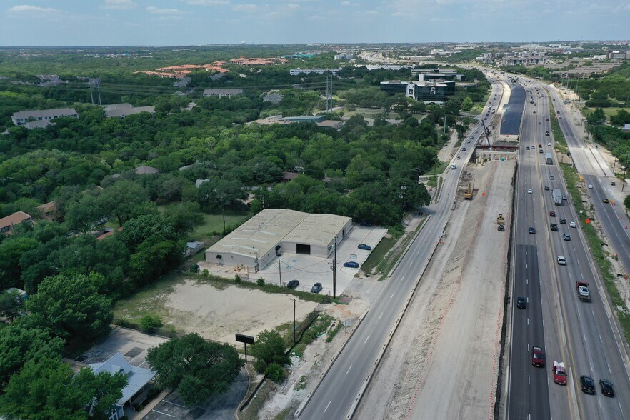 More Photos Of 11930 Interstate 35 hwy, Austin Land For Lease