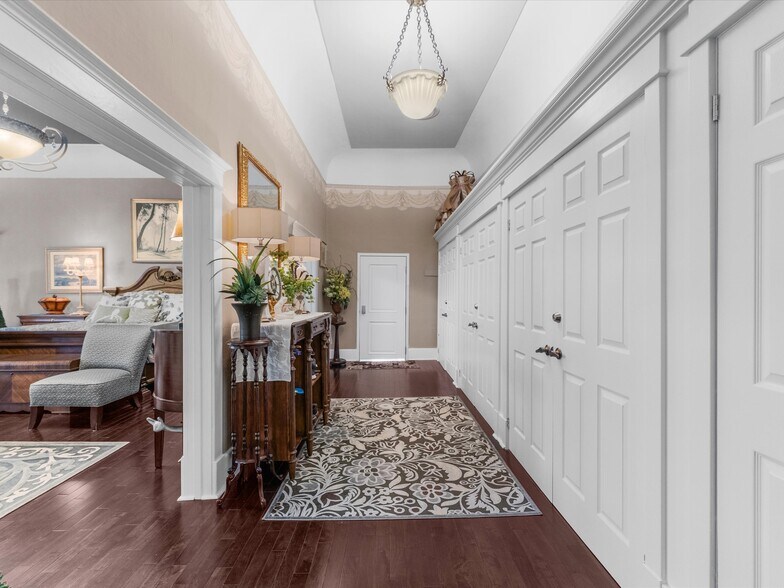 More Photos Of 9 Park St, Chatham Storefront For Sale