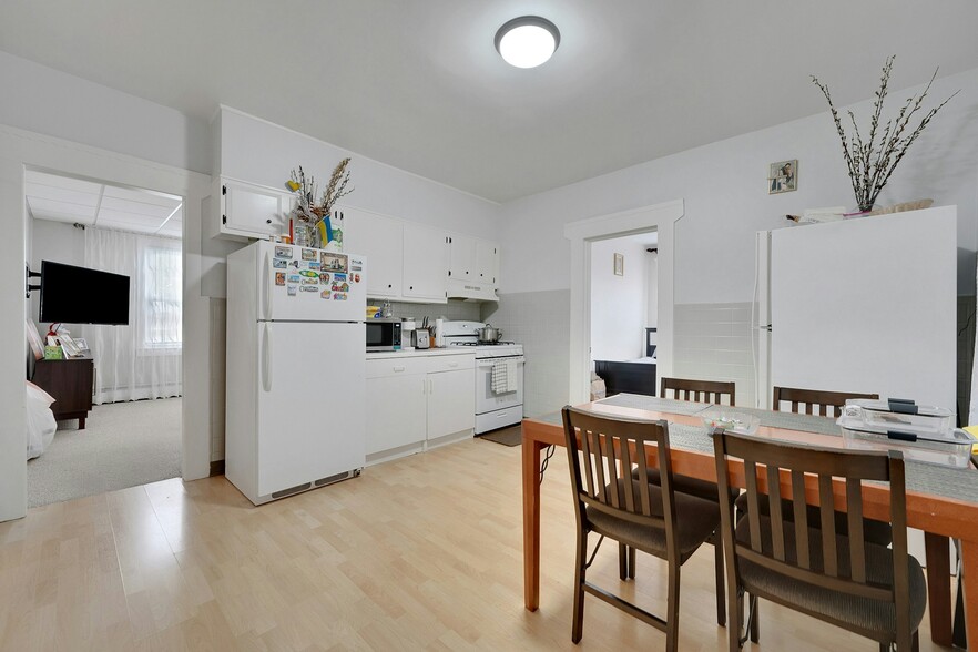 More Photos Of , Stamford Multifamily For Sale