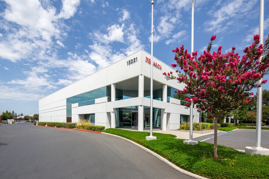 More Photos Of 15281 Barranca Pky, Irvine Industrial For Lease