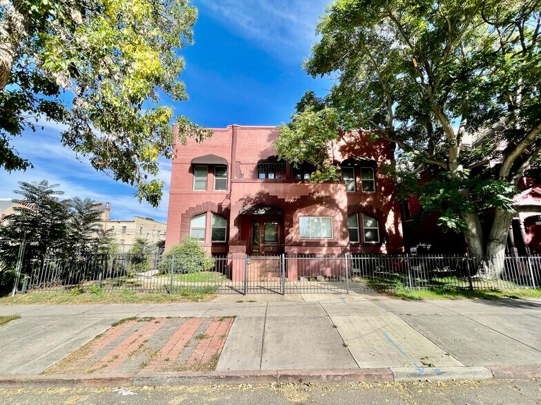 Primary Photo Of 1544 Pearl St, Denver Office Residential For Sale