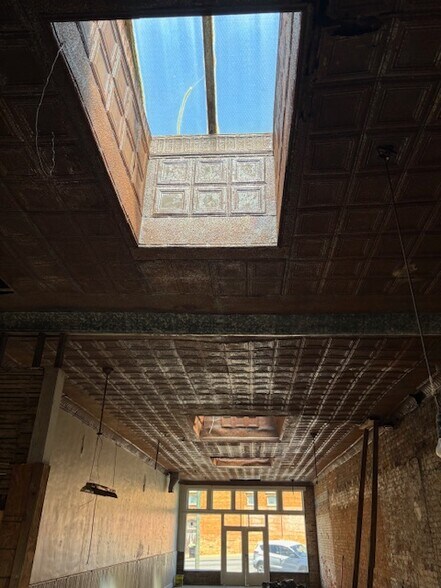 More Photos Of 204 Battle St W, Talladega Storefront Retail Office For Sale