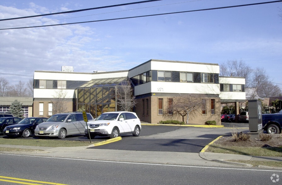 More Photos Of 191 Hamburg Tpke, Pompton Lakes Office Residential For Sale