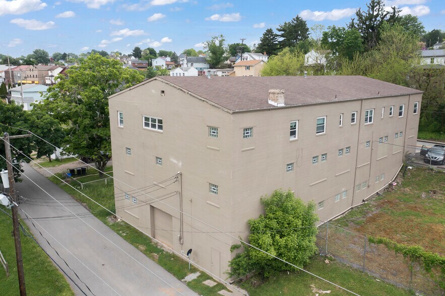 More Photos Of 414 E Lincoln Ave, Mc Donald Warehouse For Sale