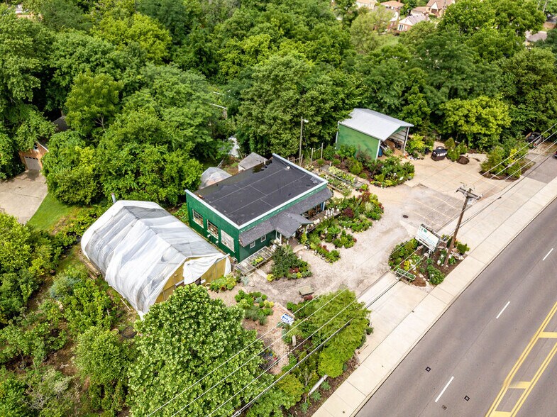 More Photos Of 5587 Harrison Ave, Cincinnati Garden Center For Sale