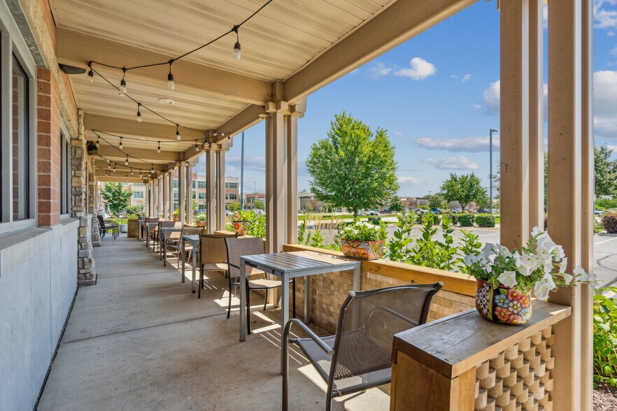 More Photos Of 5400 Edgewood Rd NE, Cedar Rapids Restaurant For Sale