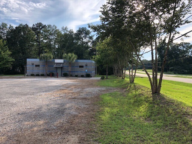 More Photos Of 9331 Garners Ferry, Hopkins Storefront Retail Office For Lease