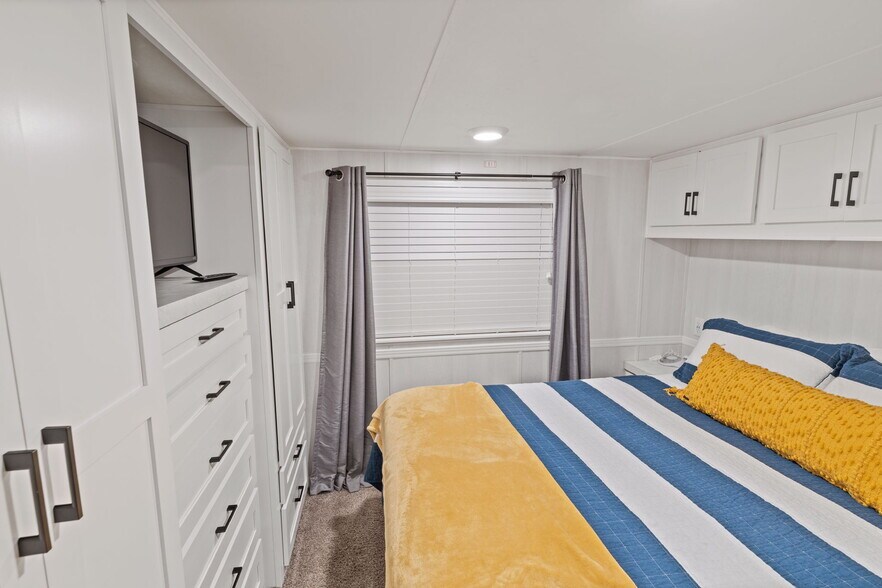 More Photos Of 88840 Highway 3 N, Saint Maries Hotel For Sale