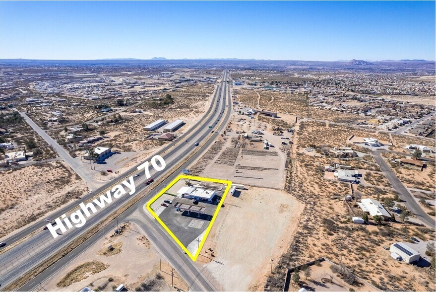 More Photos Of 5701 N Jornada Rd, Las Cruces Service Station For Sale