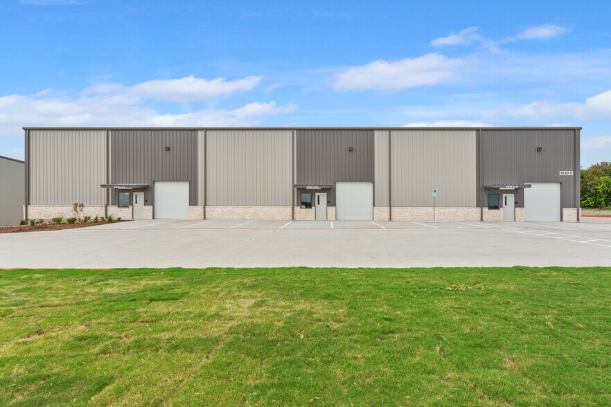 More Photos Of 1030 31st, Temple Unknown For Lease