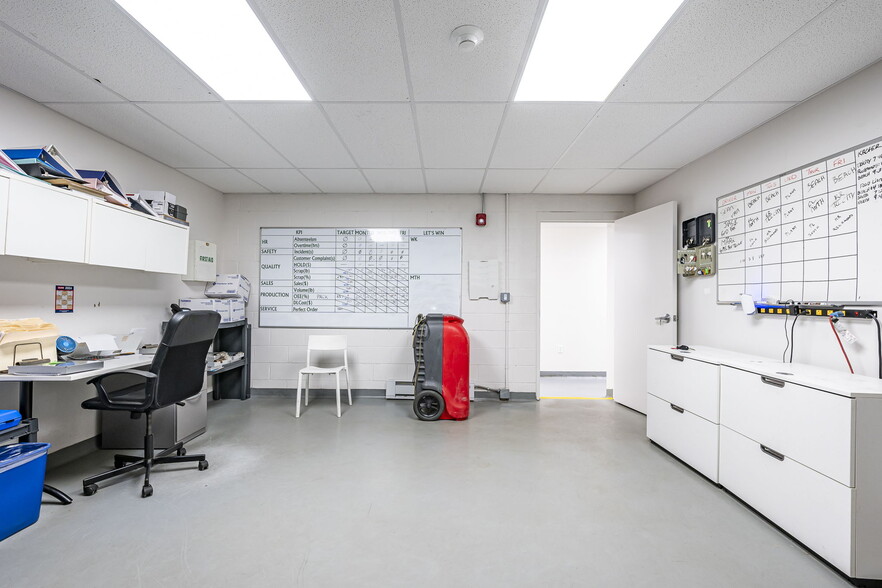 More Photos Of 1508 Brook Rd, Richmond Refrigeration Cold Storage For Sale