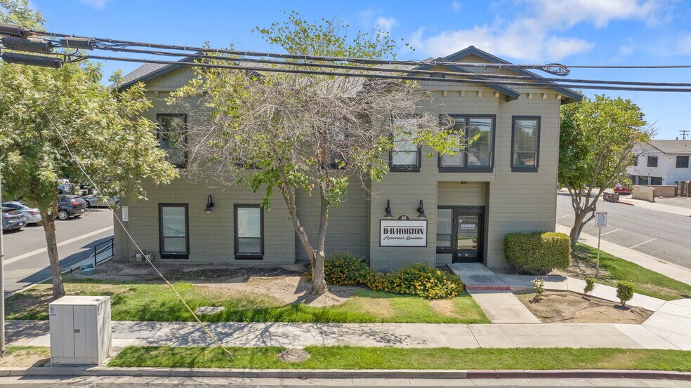 Primary Photo Of 419 W Murray Ave, Visalia Medical For Lease