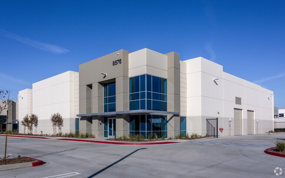 More Photos Of 8576 Kimball Ave, Chino Warehouse For Lease