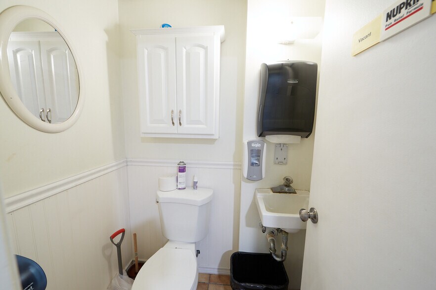 More Photos Of 2792 Egypt Rd, Audubon Office Residential For Sale