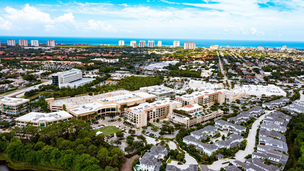 More Photos Of 9118 Strada Pl, Naples Unknown For Lease