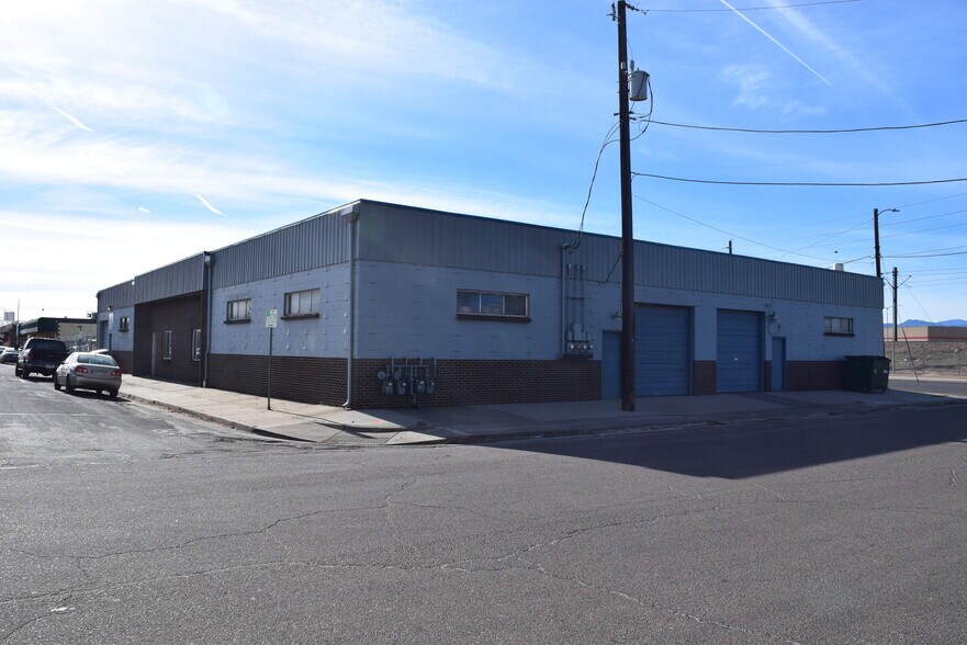 More Photos Of 3905-3911 S Mariposa St, Englewood Warehouse For Lease