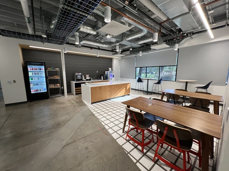 More Photos Of 15 Mason, Irvine Warehouse For Sale