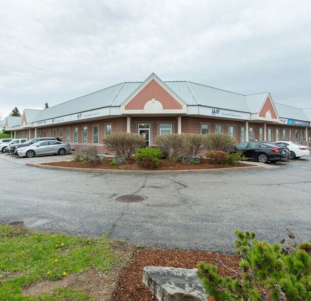 More Photos Of 25 Struck Ct, Cambridge Service For Lease