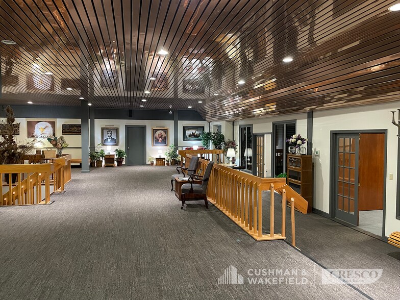 More Photos Of 7941 Ravenna Rd, Hudson Office For Sale