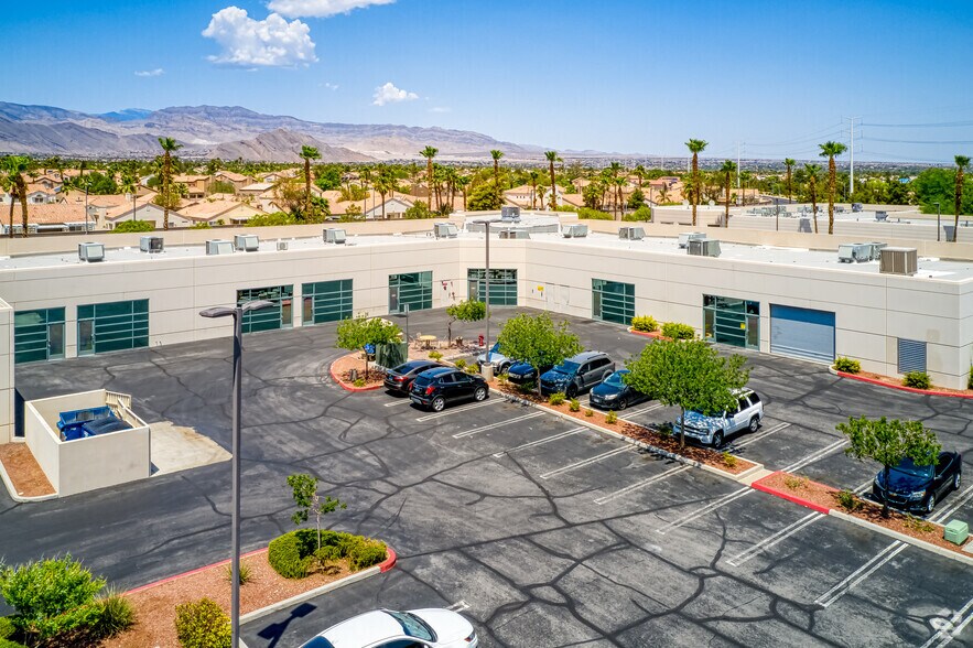 More Photos Of 3280 N Cimarron Rd, Las Vegas Office For Sale