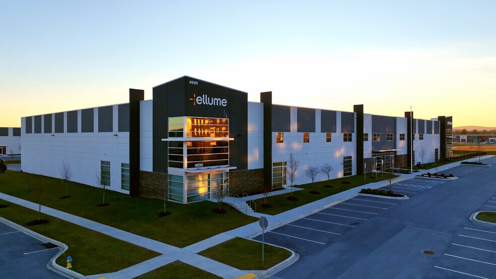 More Photos Of 4931 Executive Ct S, Frederick Unknown For Lease