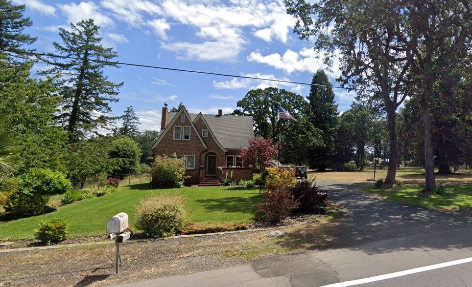 More Photos Of 941 N 2nd St, Jefferson Land For Sale