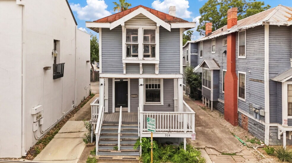 More Photos Of 318 Martinez St, San Antonio Storefront Retail Office For Lease