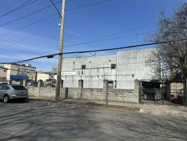 More Photos Of 107-51 Guy R Brewer Blvd, Jamaica Specialty For Sale