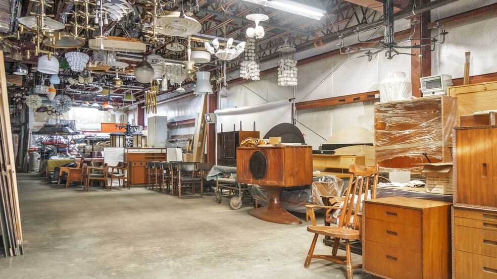 More Photos Of 26 Frowein Rd, Center Moriches Warehouse For Sale