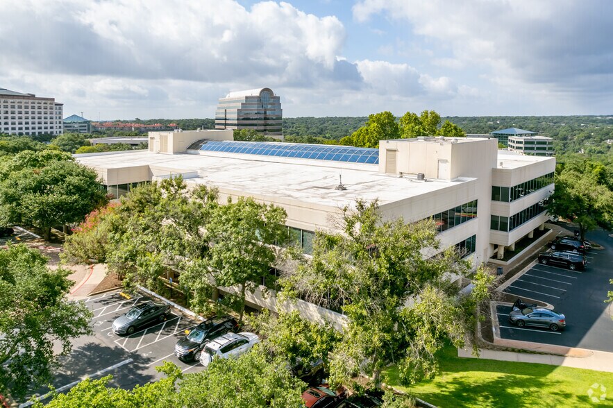 More Photos Of 9737 Great Hills Trl, Austin Office For Lease