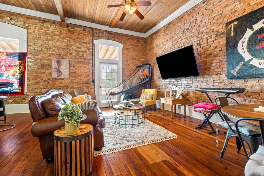 More Photos Of , Hogansville Unknown For Sale