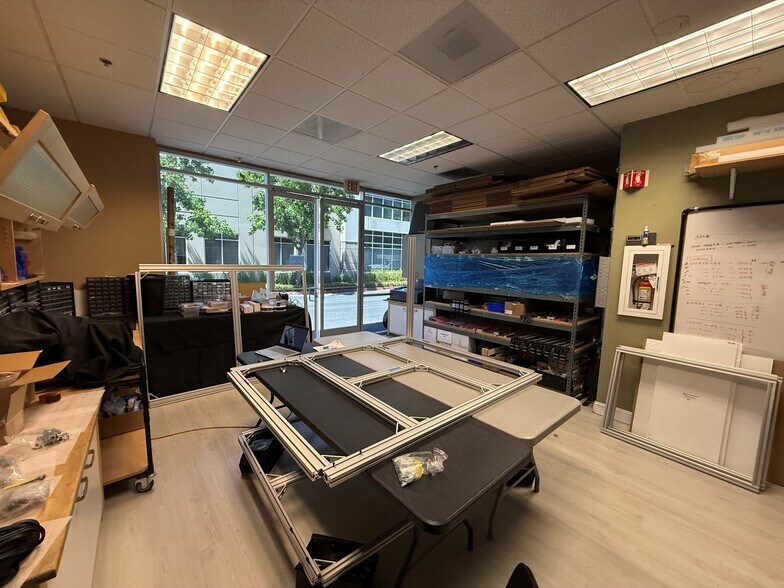 More Photos Of 355 Piercy Rd, San Jose Research And Development For Sale