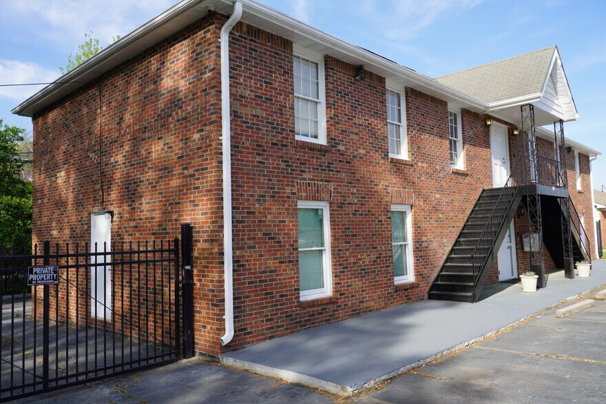 More Photos Of , Jonesboro Office For Sale