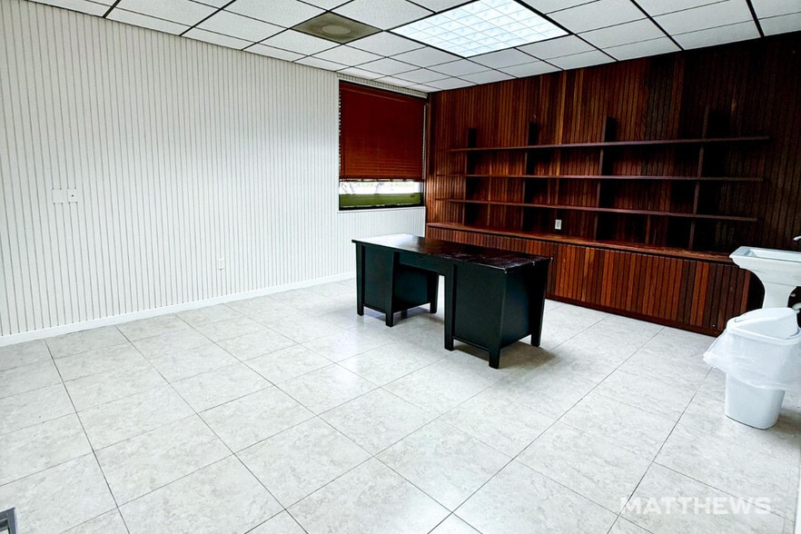 More Photos Of 3840 Coconut Creek Pky, Coconut Creek Office For Sale