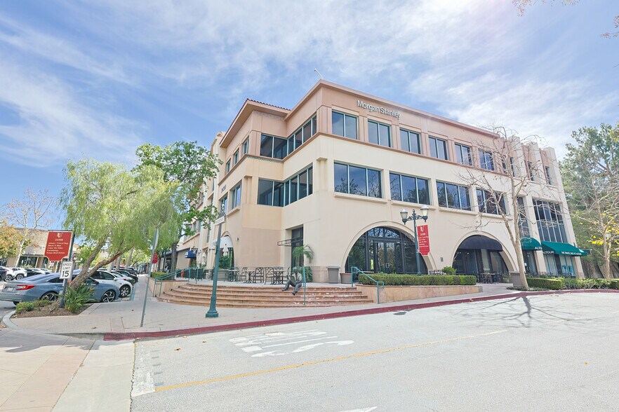 More Photos Of , Valencia Unknown For Sale