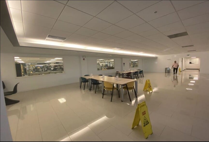 More Photos Of 1800 NW 69th Ave, Plantation Light Distribution For Sale