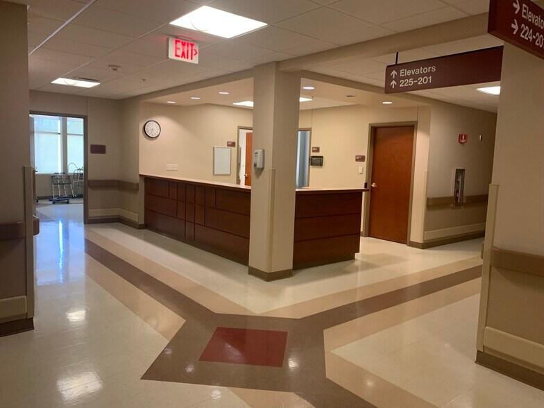 More Photos Of 200 School St, Wintersville Hospital For Sale