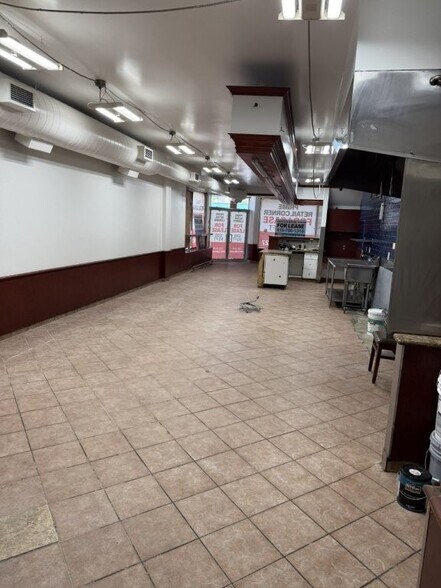 More Photos Of 3519 Bathurst St, Toronto Storefront Retail Residential For Lease