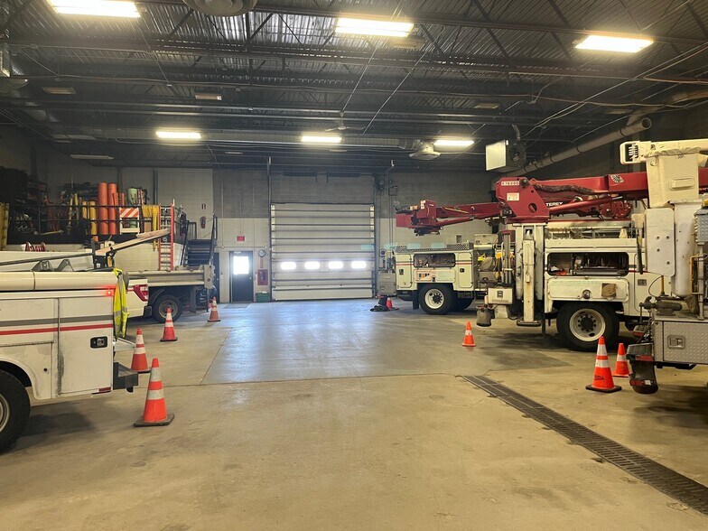 More Photos Of 912 Main St, Wausaukee Warehouse For Sale