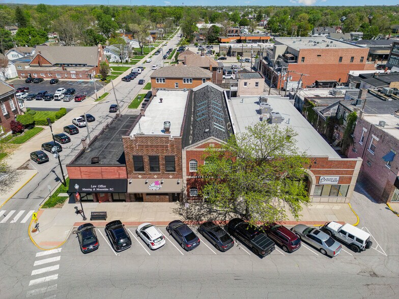 More Photos Of 118 W Clark St, Crown Point Office Residential For Sale